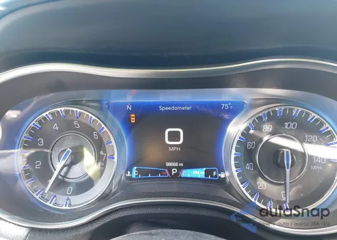 2019 Chrysler 300 Touring L из США, поврежденный, VIN 2C3CCAAG9KH616997